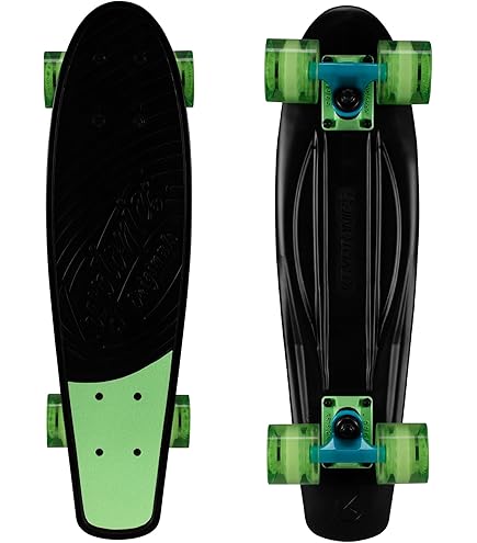 Amazon.com : The Heated Wheel Skateboard Deck Team Polarizer Sire